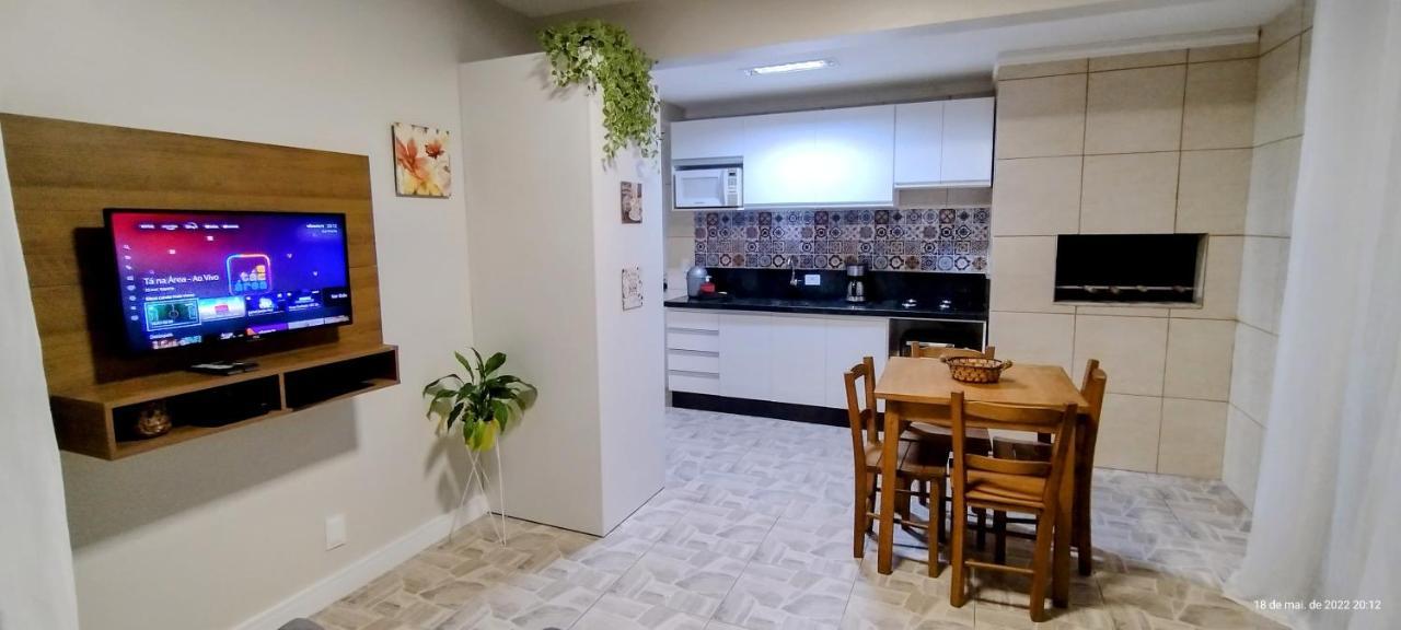 Residencial Bernardo, Meia Quadra Do Trapiche Florianópolis Kültér fotó